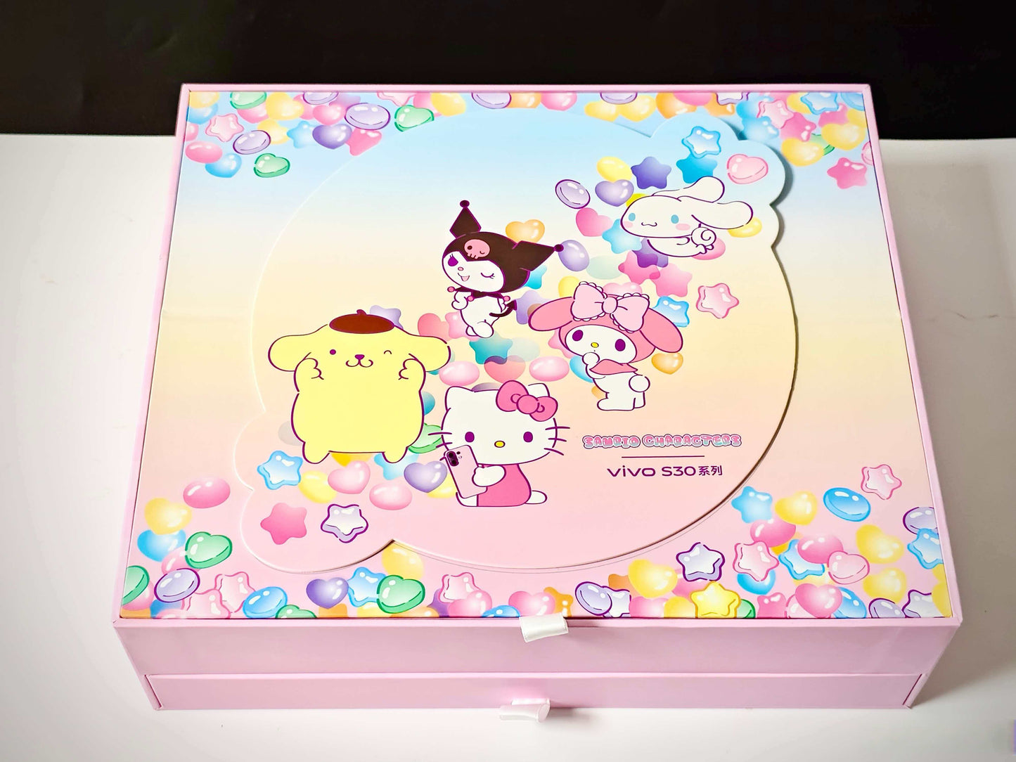[NO.1]  GIFT BOXES-right sticker is one more